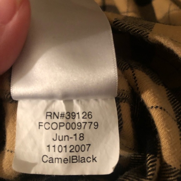 Filson Cotton Plaid Flannel Button Up Shirt in Camel and Black - Size XXL - Picture 6 of 9